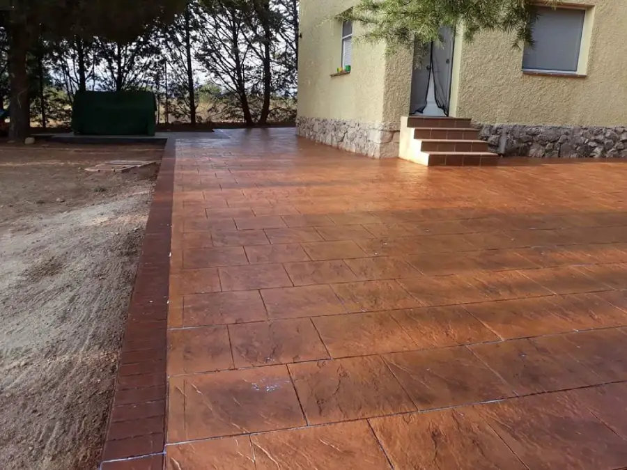 Hormigón Impreso en Madrid - Proyecto 1 | Pavimentos Profesionales